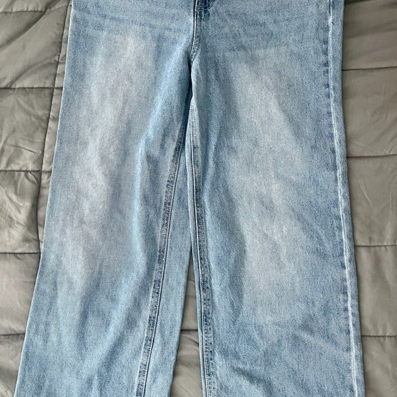 NEW- HIGH RISE WIDE LEG JEANS - Picture 8 of 8